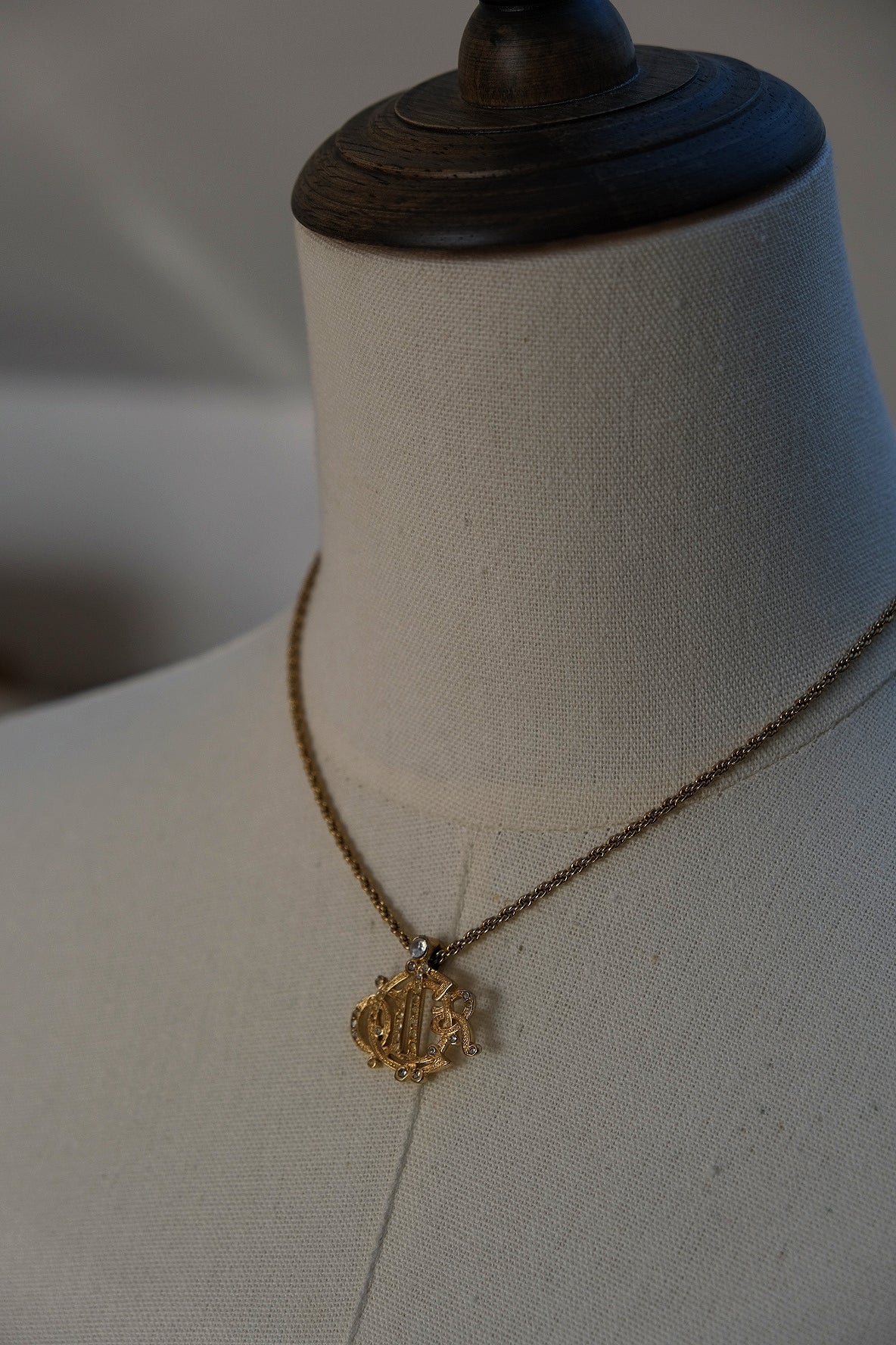 CHRISTIAN DIOR Vintage Gold Toned Pumpkin Necklace