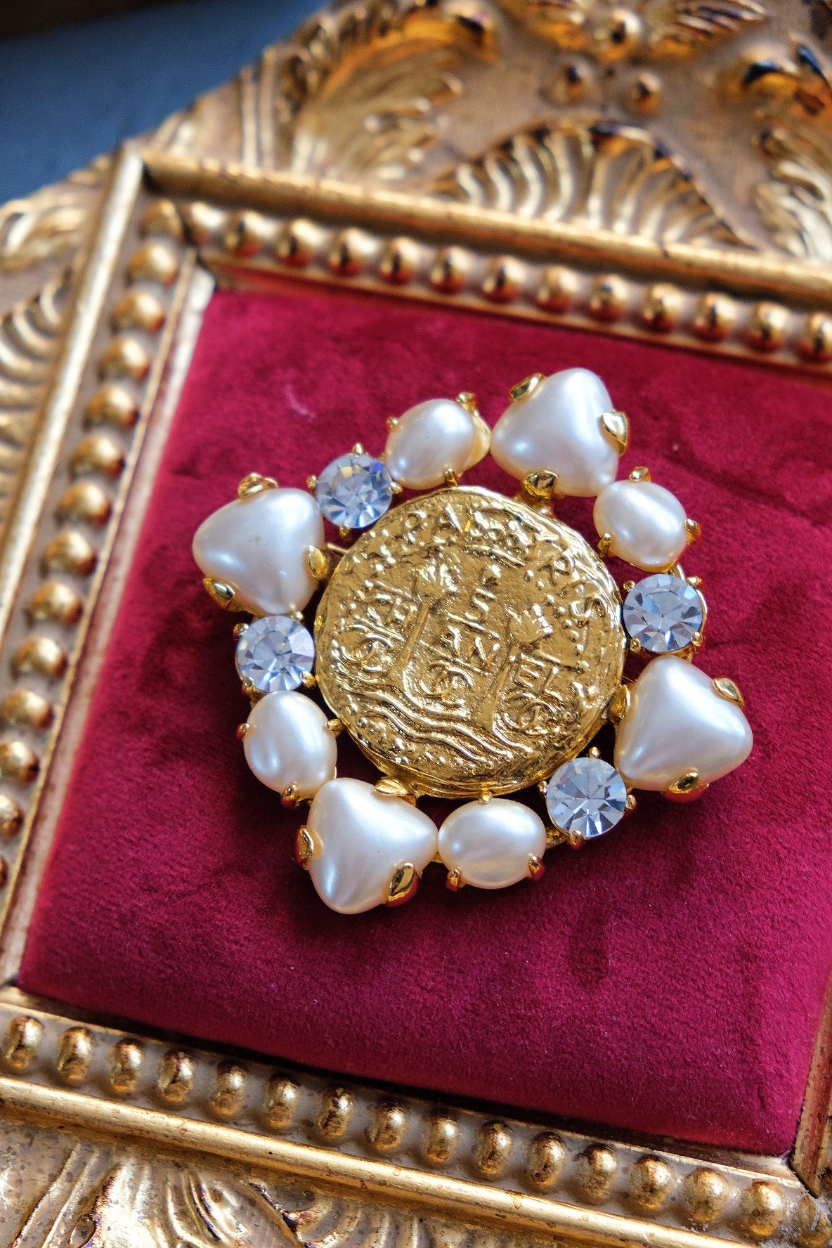 CHANEL 1993 Golden Lion Sculpture Coin Faux Pearl Vintage Brooch