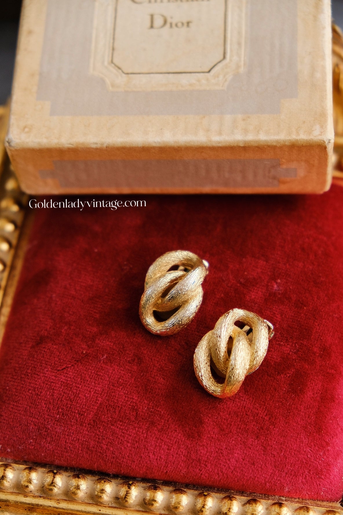 CHRISTIAN DIOR Vintage Knot Earrings Ear clips