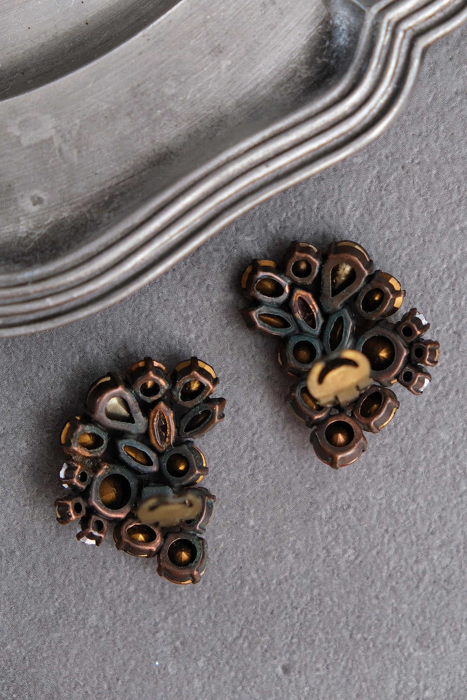 1970s Crystal Autumn Glow Vintage Clip-On Earrings