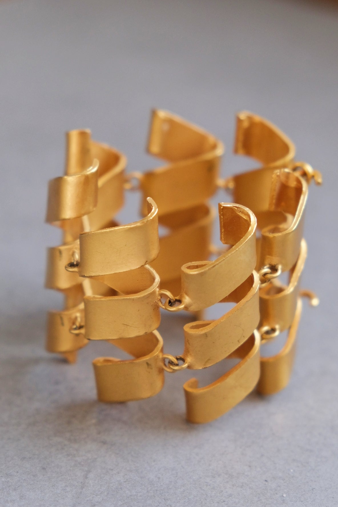 LANVIN Vintage massive size ribbon bracelet Vintage bracelet/cuff