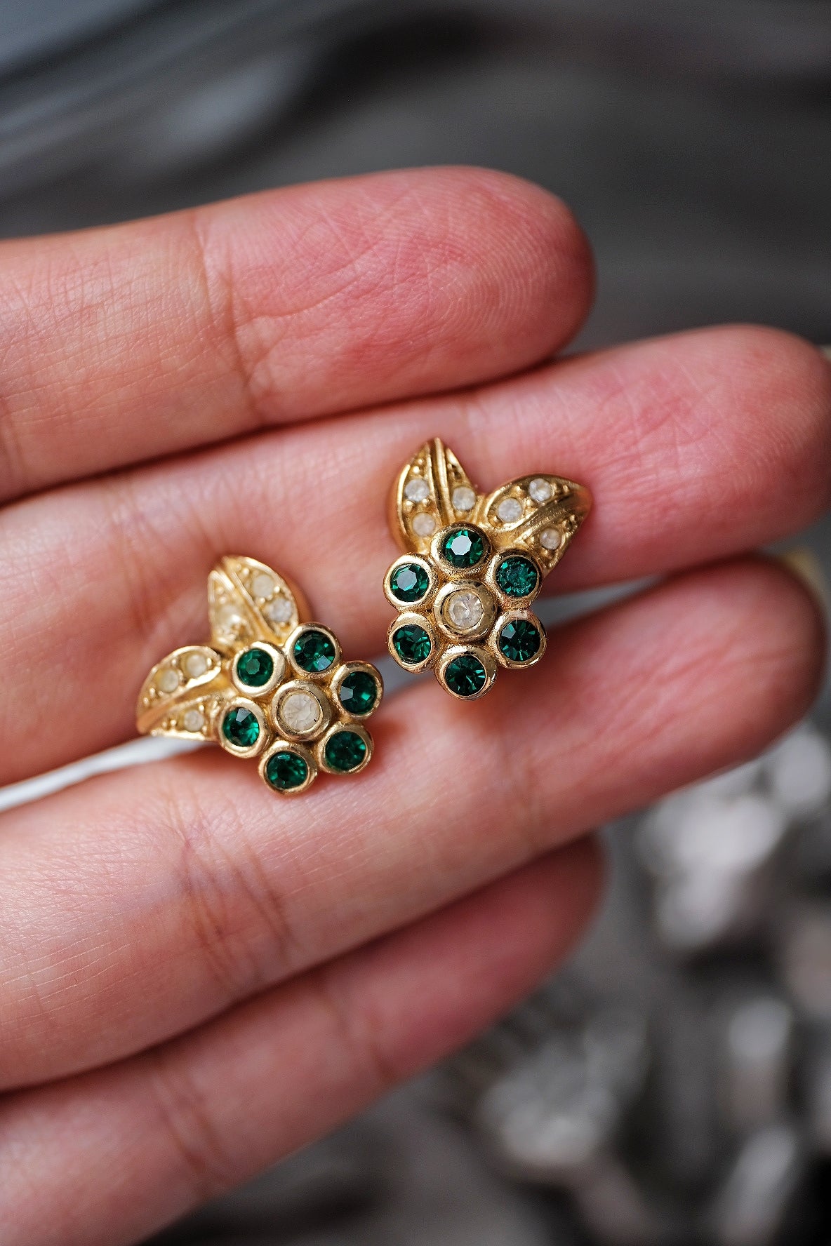 Christian Dior green flower Vintage Ear clips