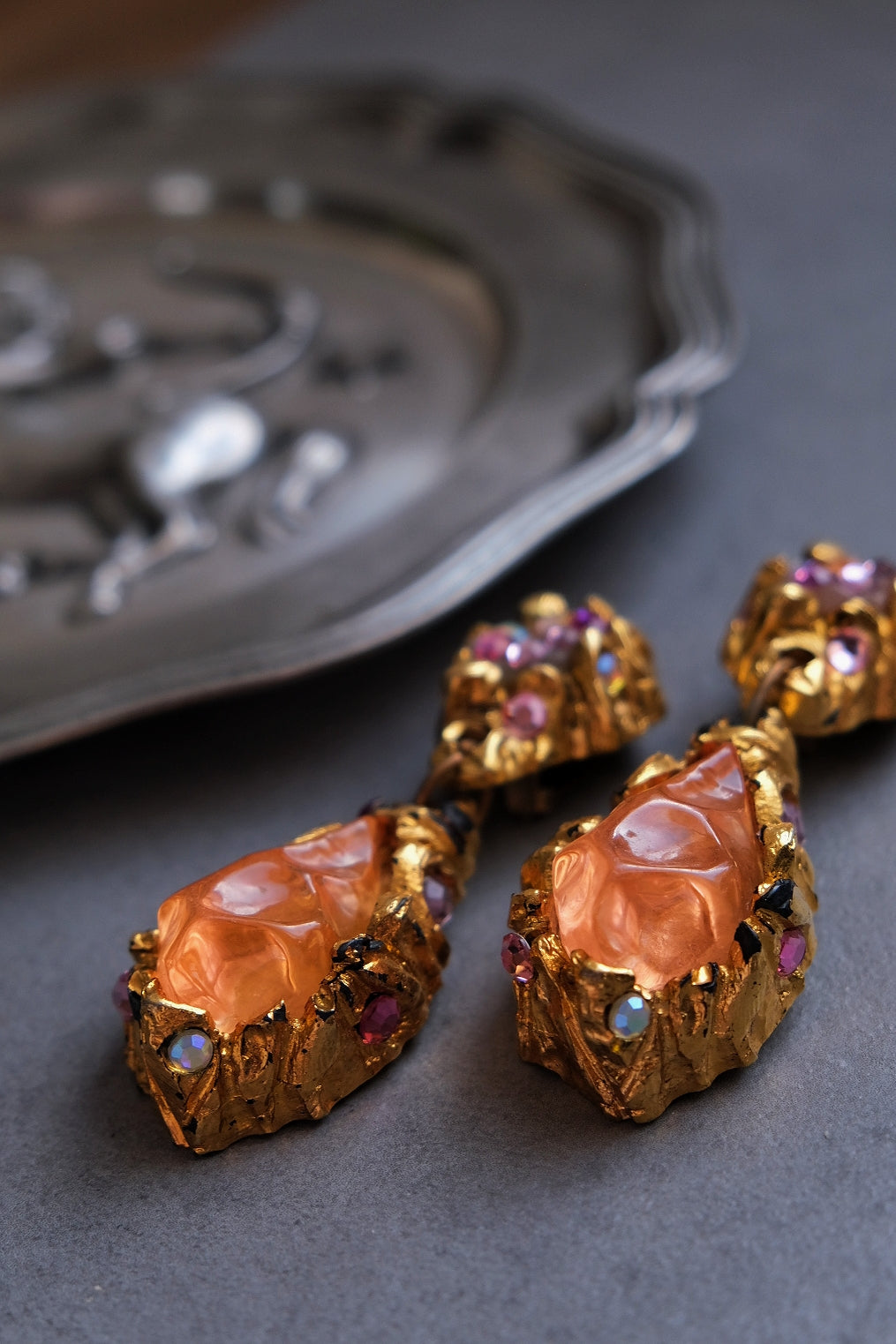 Jacky de G Paris Massive Size Resin Cabochons Vintage Clip On Earrings