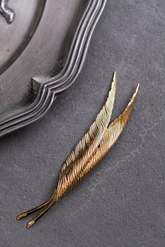 CHRISTIAN DIOR big size feather vintage brooch