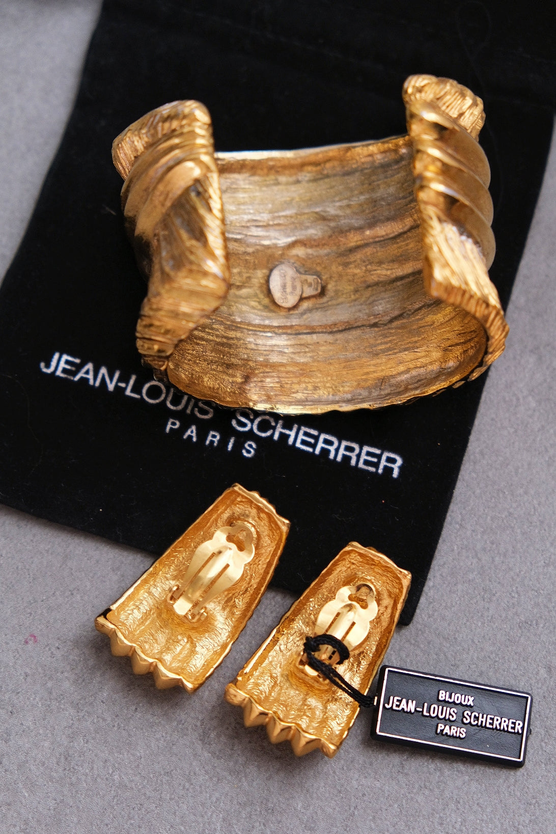 JEAN LOUIS SCHERRER Vintage massive size ribbon bracelet/earclips jewelry set