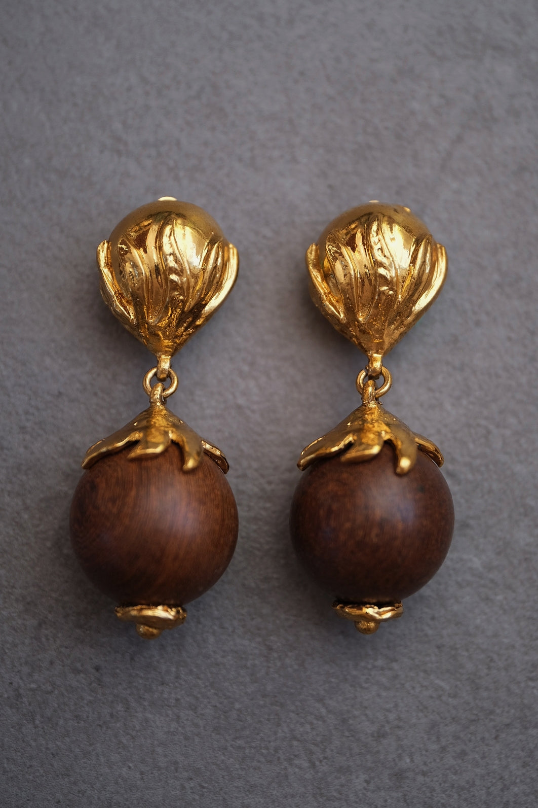 Yves Saint Laurent YSL Wood Bead Drop Earrings Vinatge Earclips