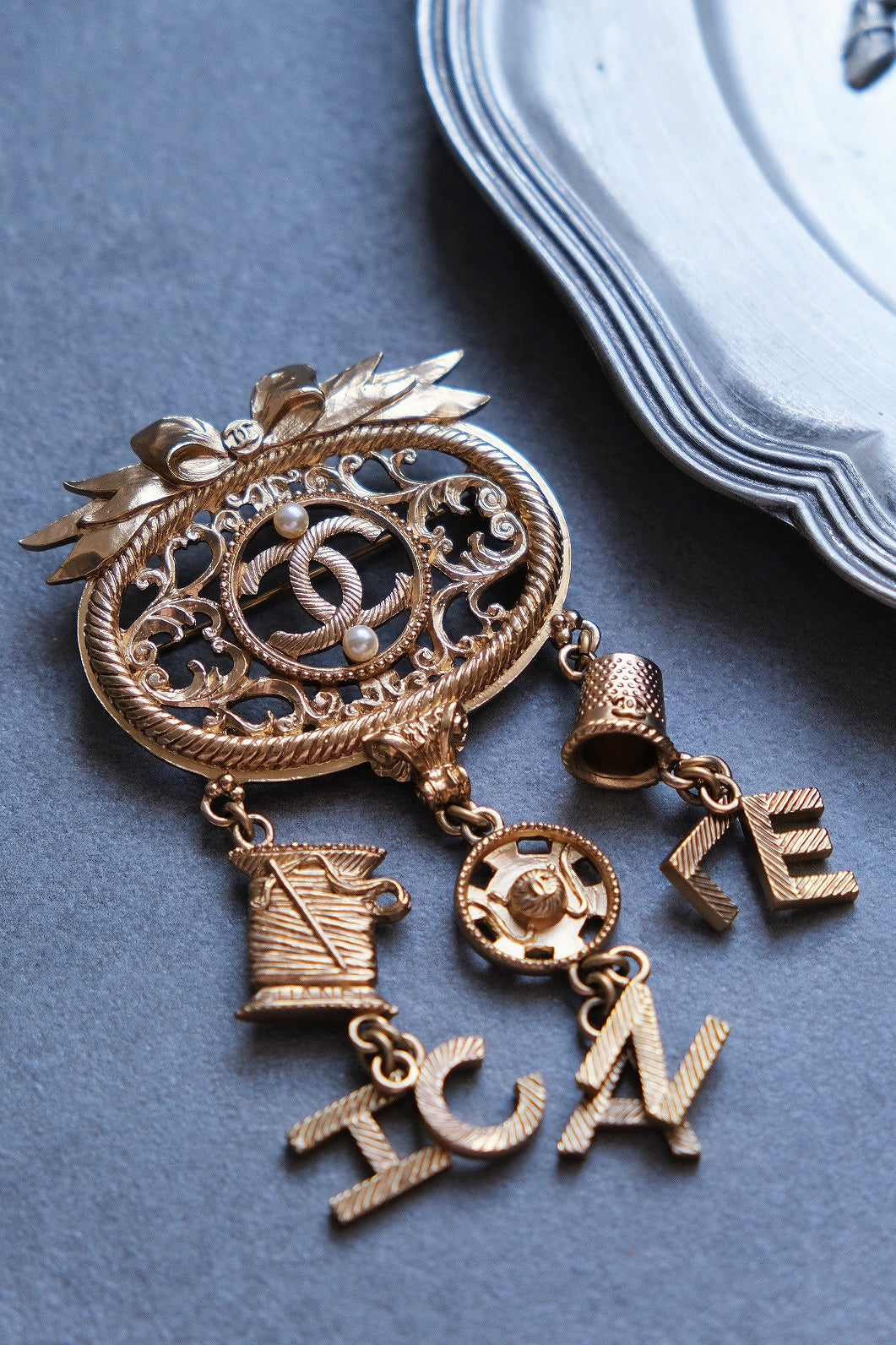 CHANEL Ribbon Vintage Brooch
