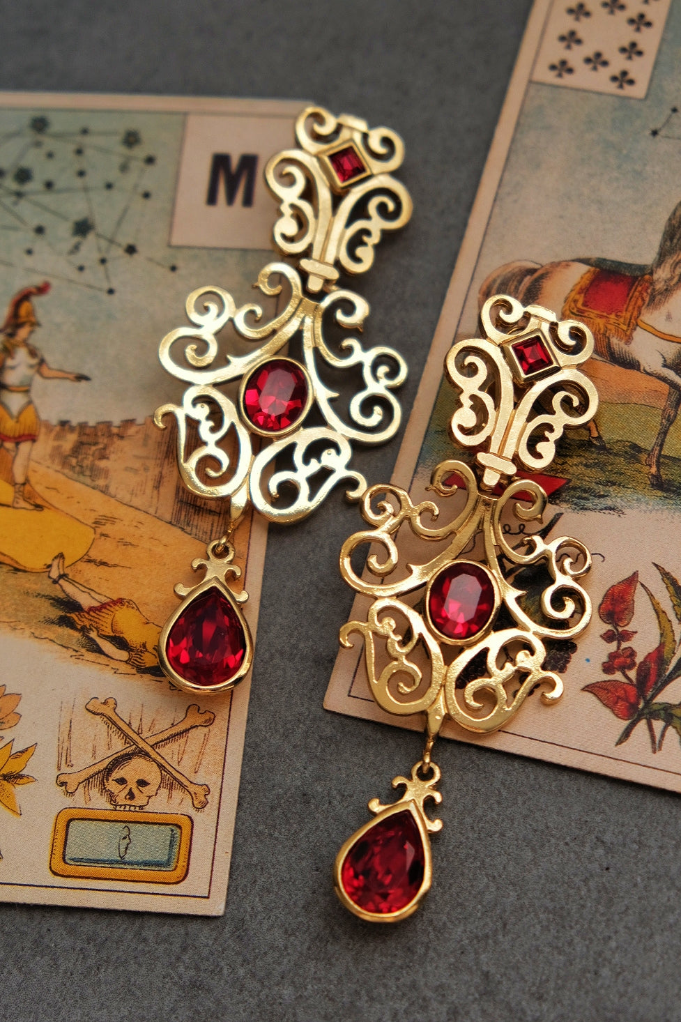 Yves Saint Laurent YSL vintage massive size palace style Earclips Statement earrings