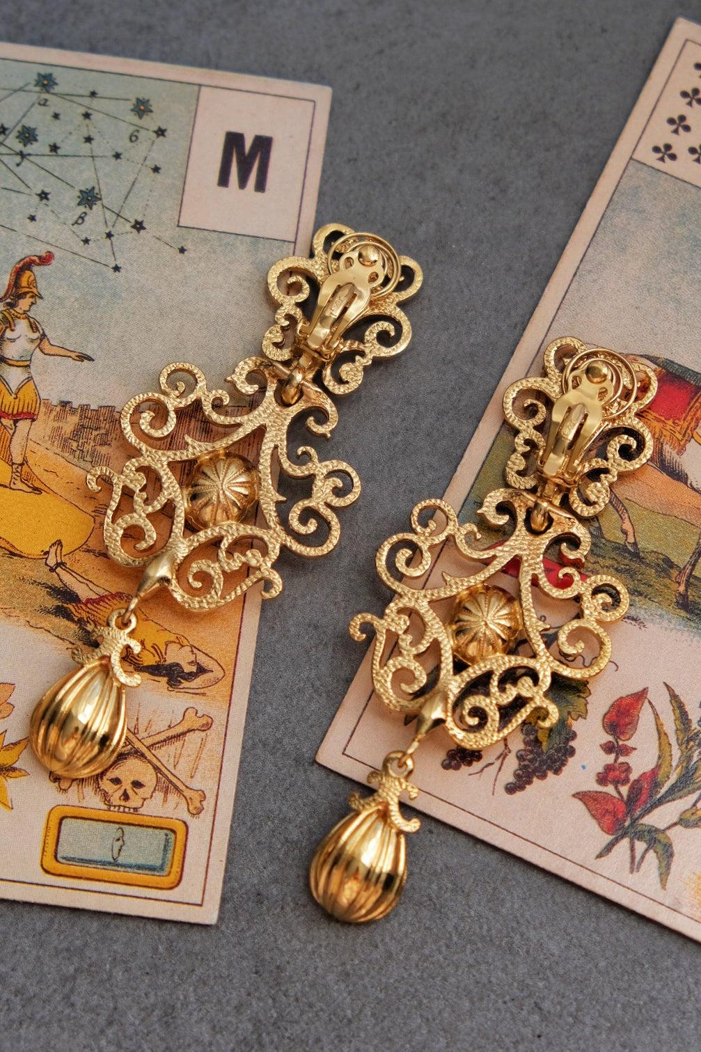 Yves Saint Laurent YSL vintage massive size palace style Earclips Statement earrings