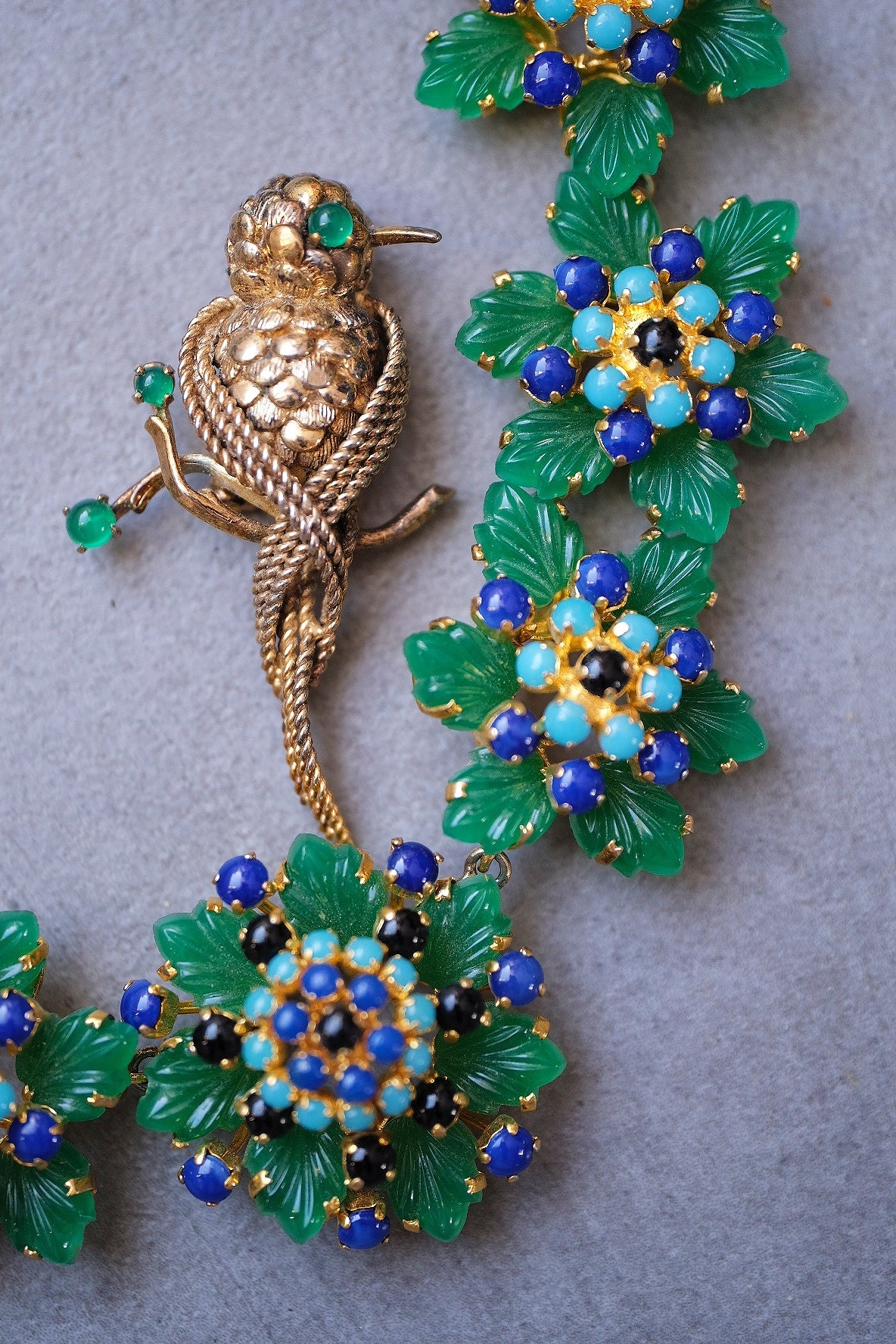 Henkel Grossé green glass cabochon hummingbird Vintage 935 Silver brooch from Year 1964
