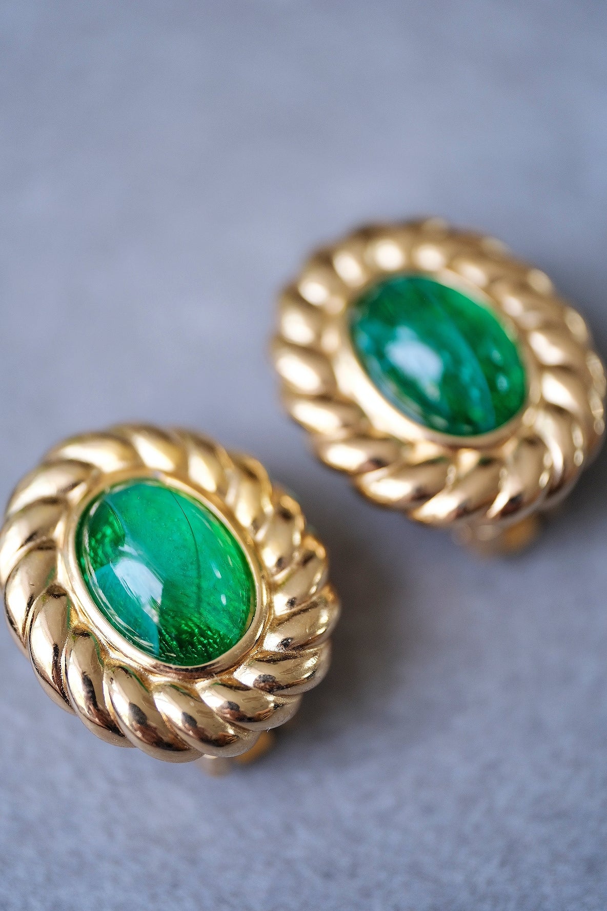 Christian Dior Emerald Green Glass Cabochon Vintage Ear clips