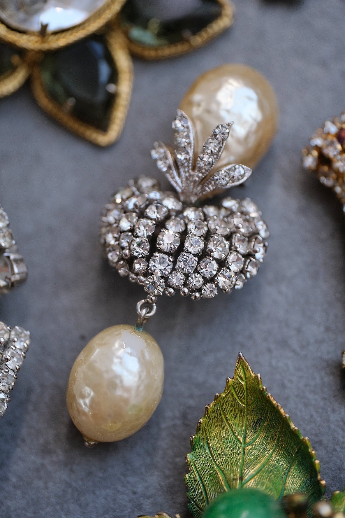 Christian Dior 1960 Imitation Pearl Brooch