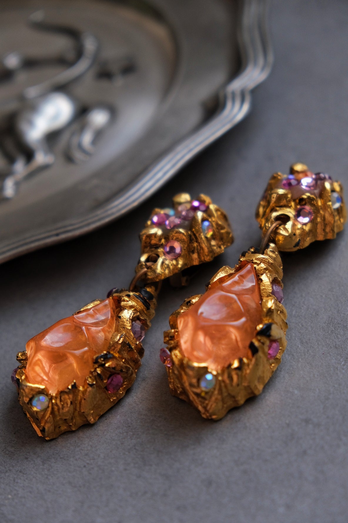 Jacky de G Paris Massive Size Resin Cabochons Vintage Clip On Earrings