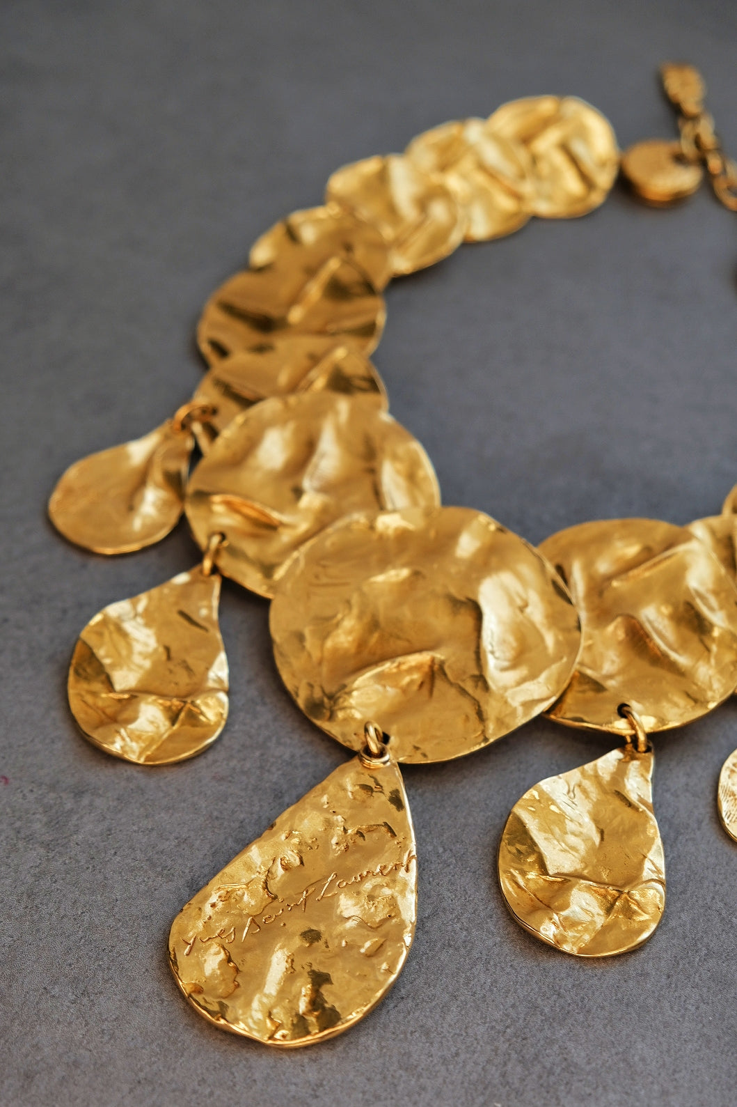 Yves Saint Laurent YSL opulent cumpled discs vintage pendant necklace