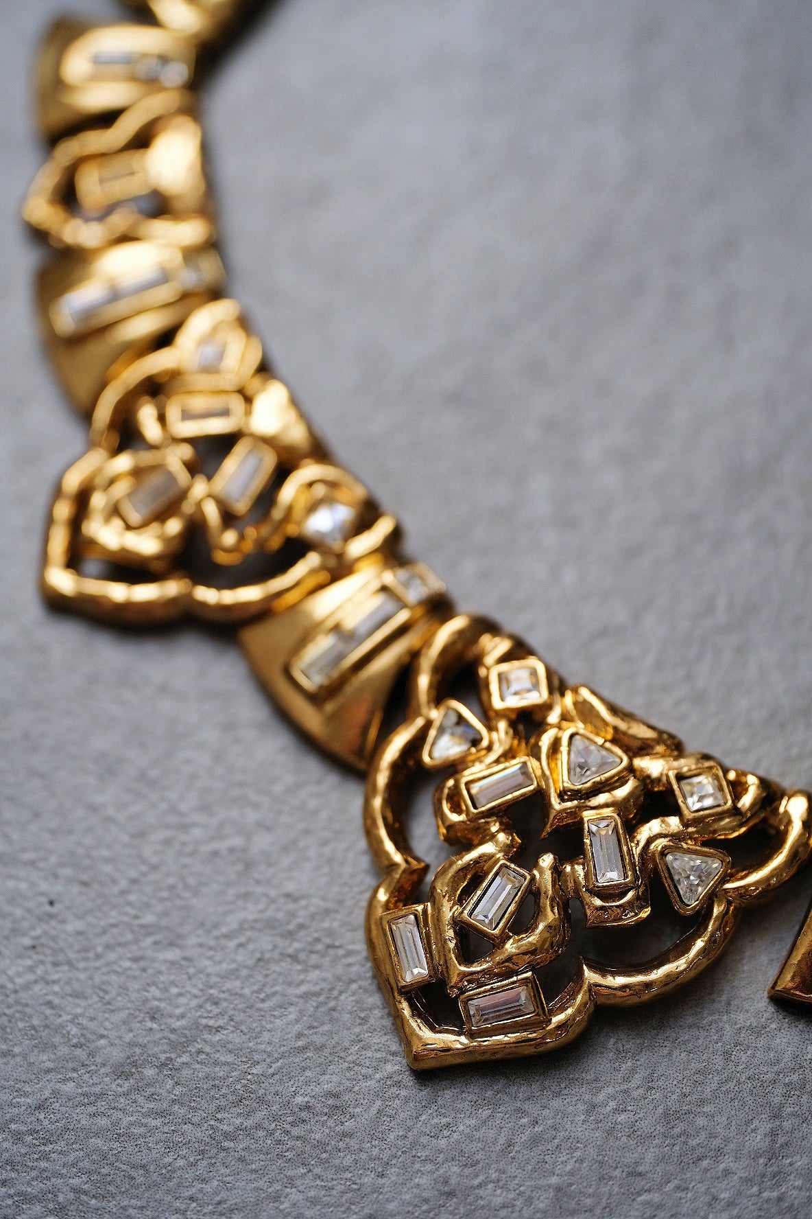 Yves Saint Laurent YSL vintage crystal collier chain necklace