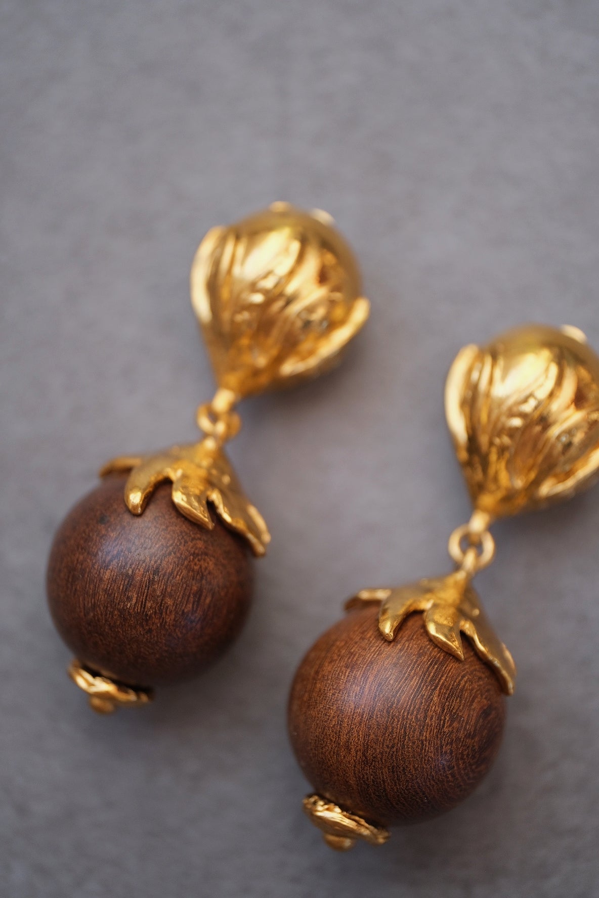 Yves Saint Laurent YSL Wood Bead Drop Earrings Vinatge Earclips