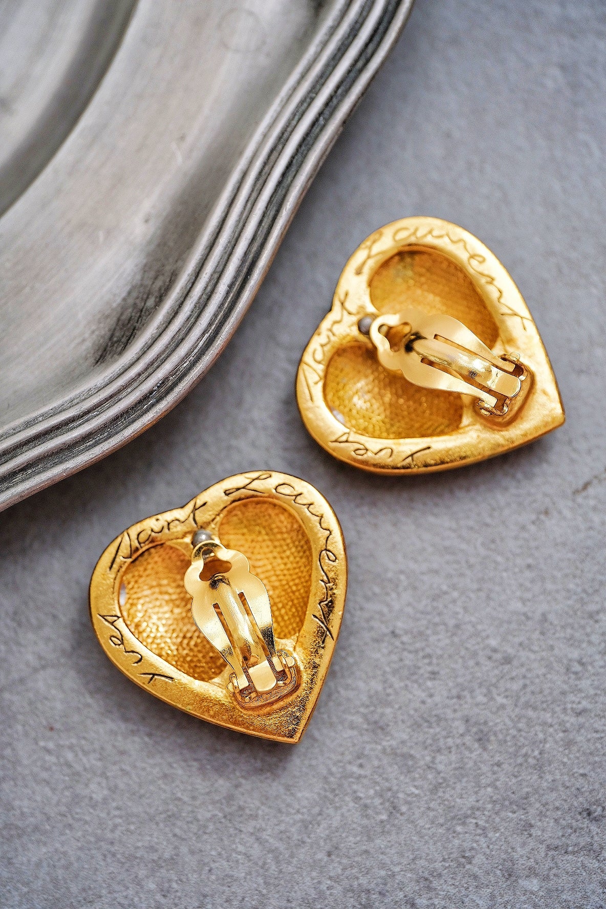 Yves Saint Laurent YSL Green Enamel Heart Earclips Statement earrings