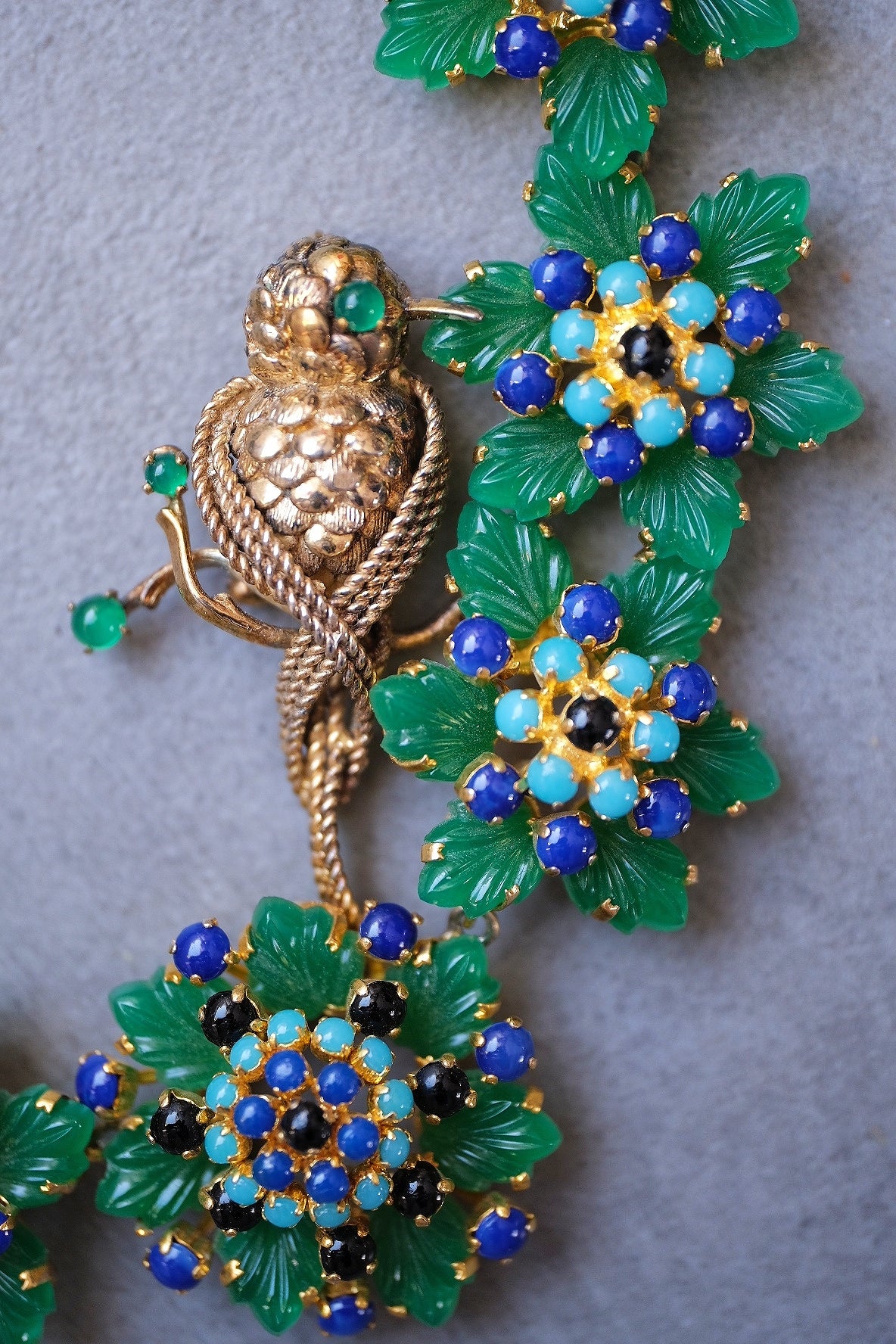Henkel Grossé green glass cabochon hummingbird Vintage 935 Silver brooch from Year 1964