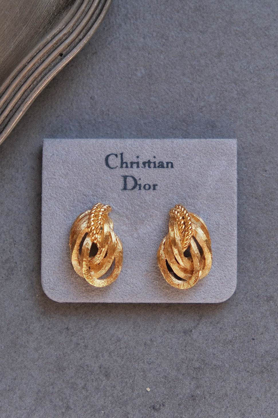 Christian Dior gold tone Knot Flower Vintage Ear clips Earrings