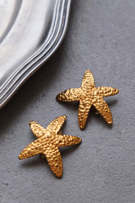 Yves Saint Laurent YSL vintage Starfish Earclips