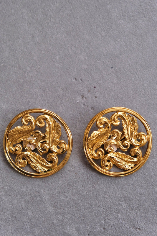 Yves Saint Laurent YSL vintage Massive coin feather Earclips