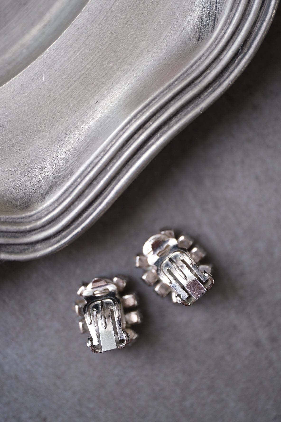 Christian Dior Year 1966 Imitation Emerald crystal Vintage Earclips