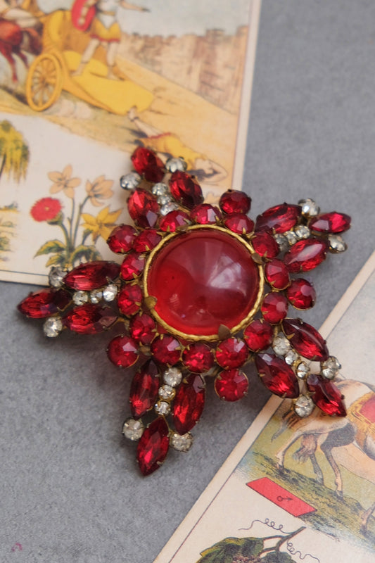 Original by Robert Unsigned American Vintage Statement Star Glass Cabochon Pin