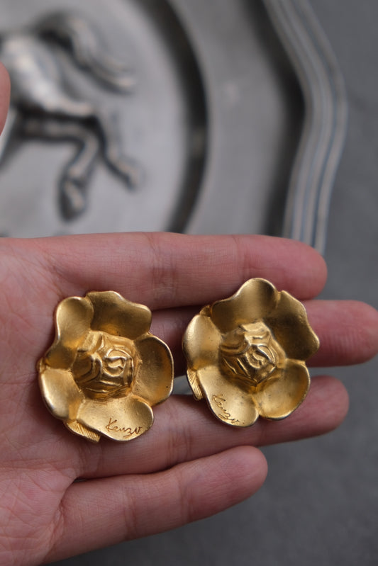 KENZO PARIS camellia flower clip on earrings vintage earrings vintage ear clips