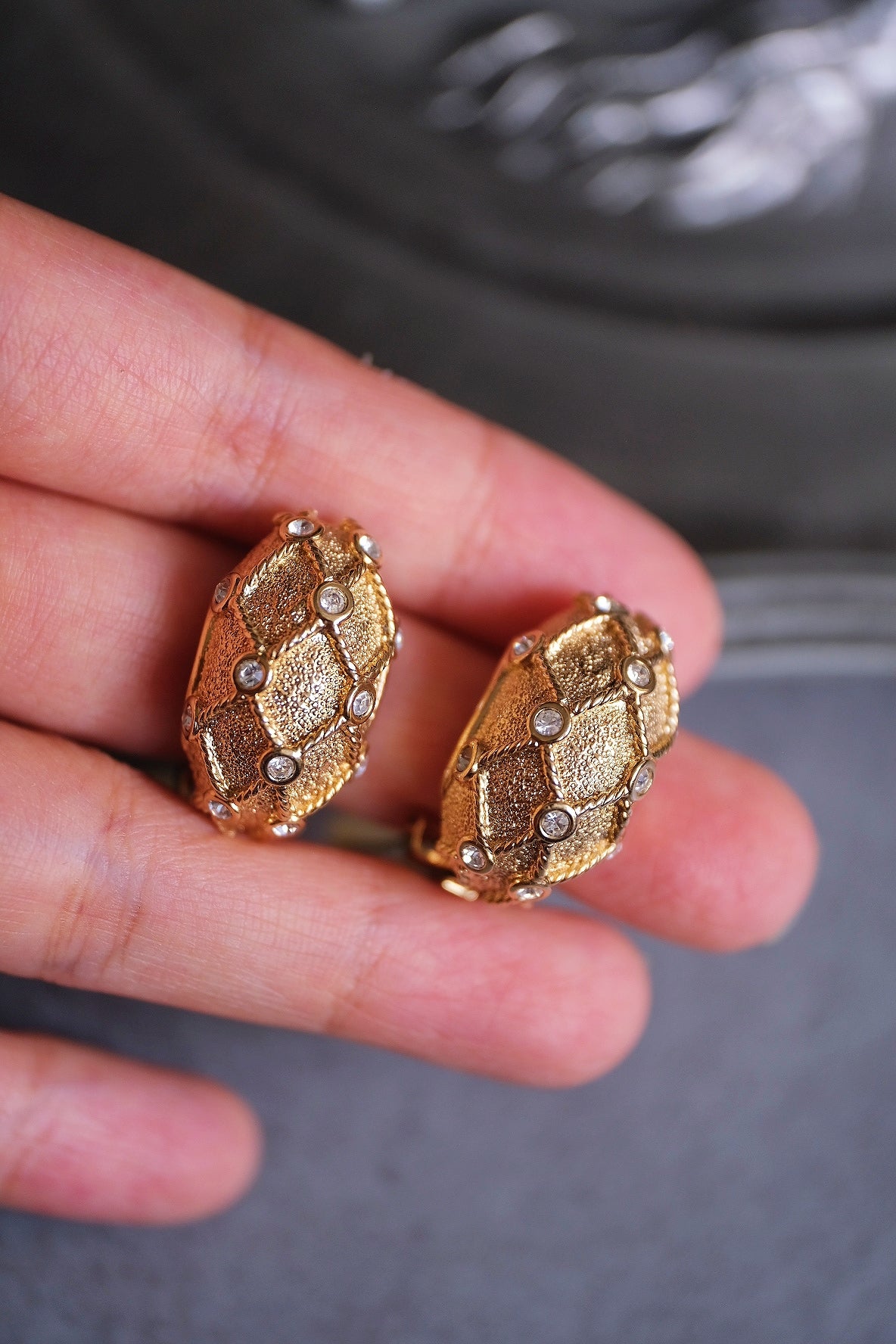 Henkel Grossé (Christian Dior) crystal net Vintage Earrings Ear clips