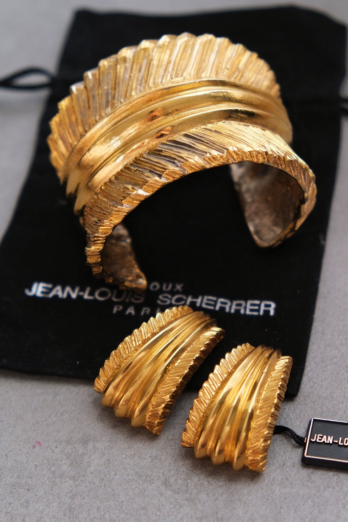 JEAN LOUIS SCHERRER Vintage massive size ribbon bracelet/earclips jewelry set