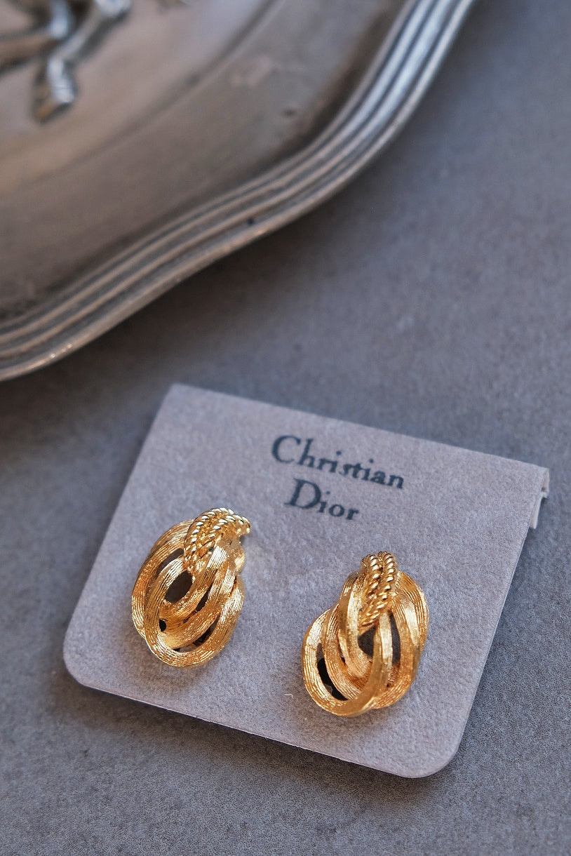 Christian Dior gold tone Knot Flower Vintage Ear clips Earrings