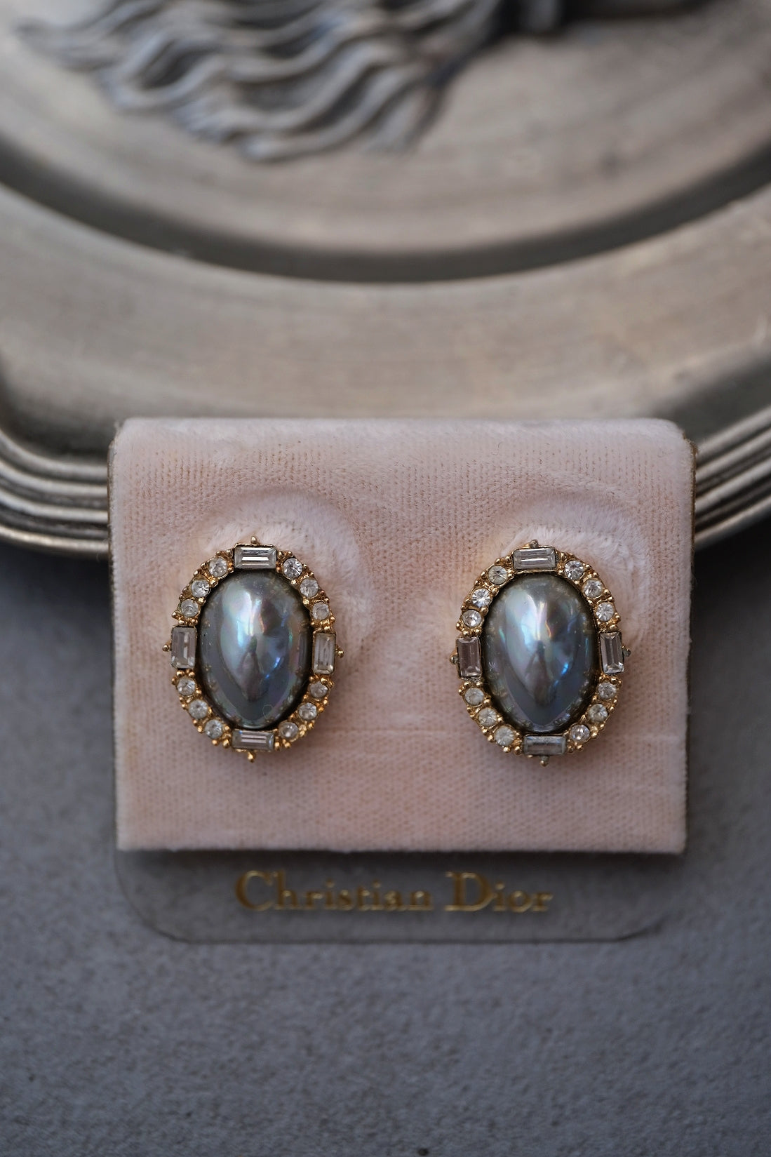 Christian Dior Imitation Grey Pearl Crystal Vintage Ear clips Earrings