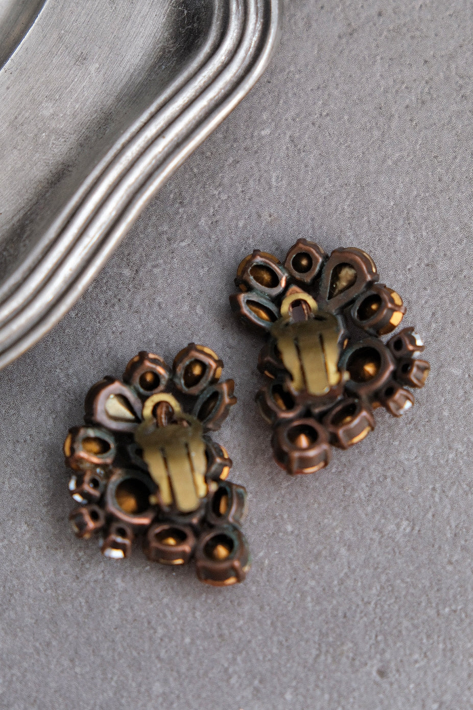 1970s Crystal Autumn Glow Vintage Clip-On Earrings