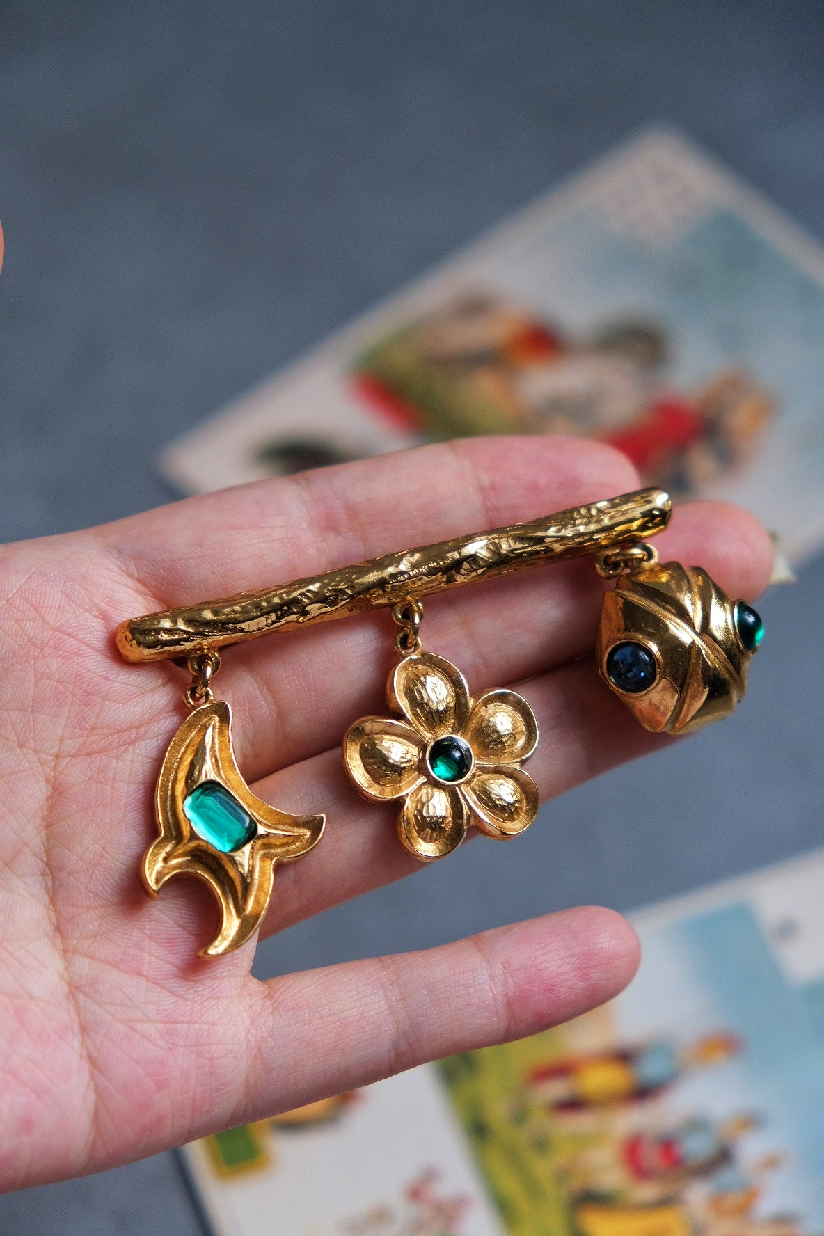 KENZO PARIS Blue Cabochon Dangle Vinatge Brooch Vintage Pin