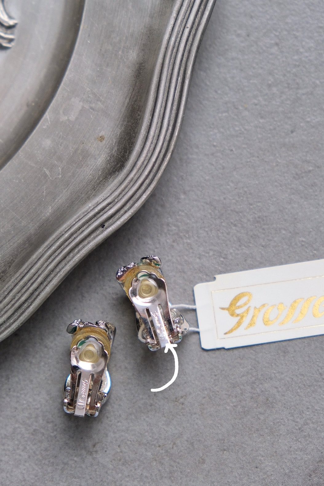 Henkel Grossé (Christian Dior) silver wreath Vintage Earrings Ear clips