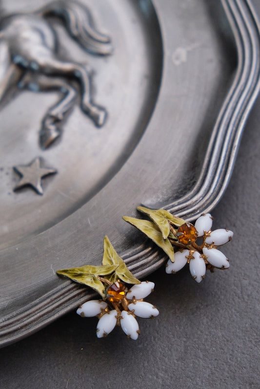 VENDOME Flower Ear Clips Vintage Earrings Holiday Earrings