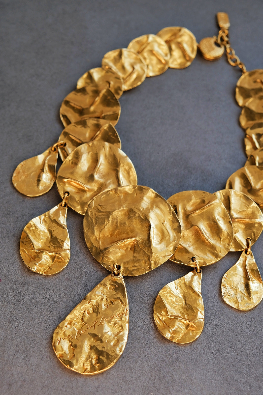 Yves Saint Laurent YSL opulent cumpled discs vintage pendant necklace