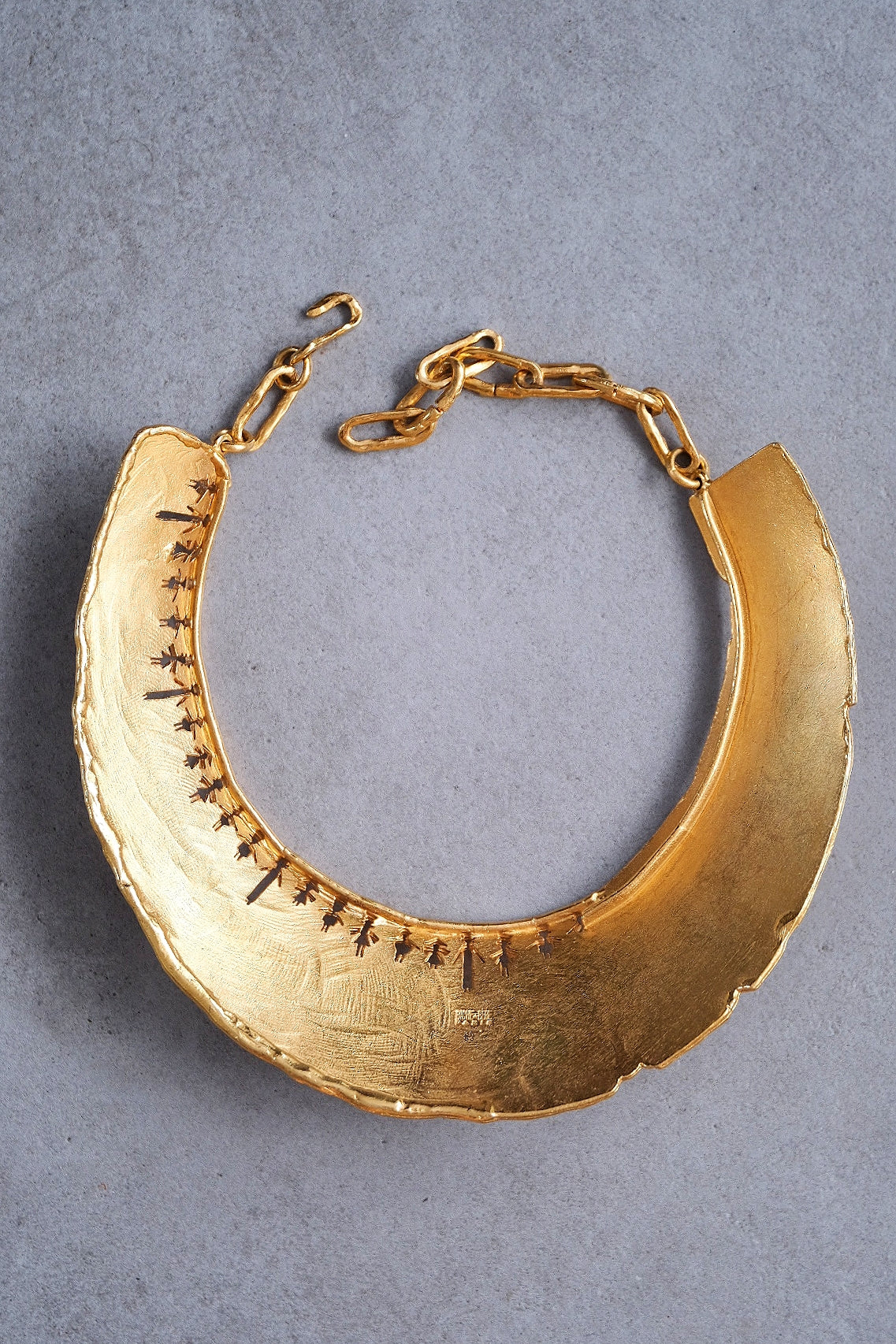 BICHE DE BERE multilingual modernish massive chocker/necklaces vintage necklace